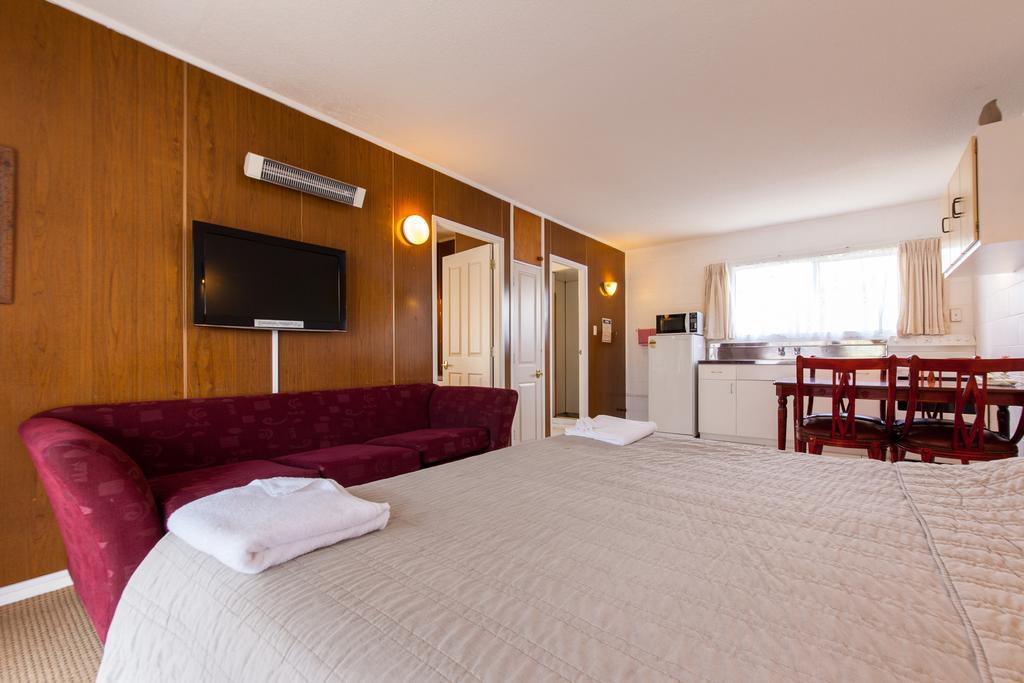 Sunset Lodge Motel Taupaki Chambre photo
